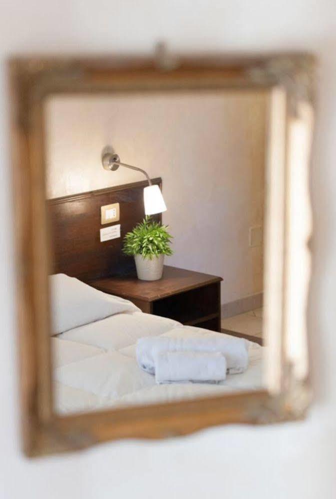 In Trastevere House Рим Екстер'єр фото