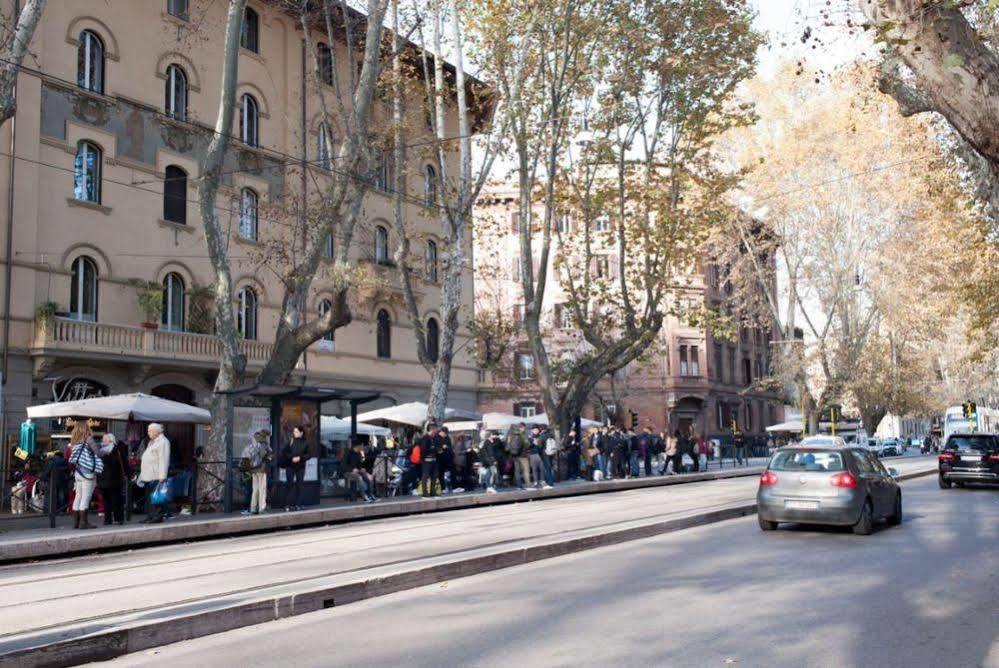 In Trastevere House Рим Екстер'єр фото